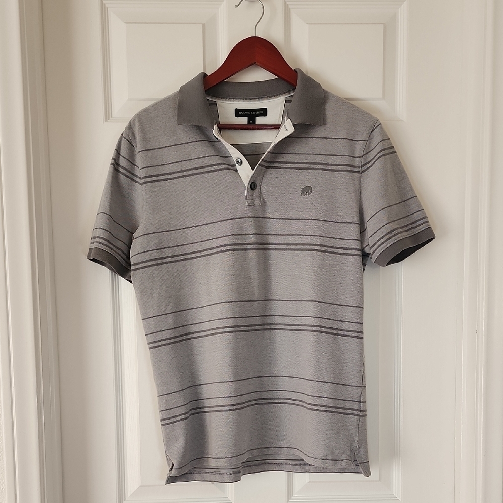 Banana Republic Striped Gray Polo Shirt- Size M, Preppy, Smart Casual, Modern